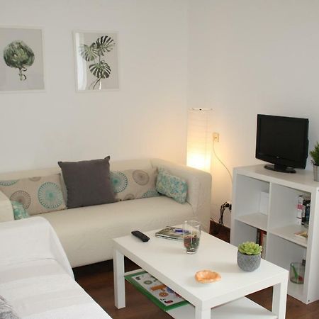 Apartamento Tia Maria Daire Málaga Dış mekan fotoğraf