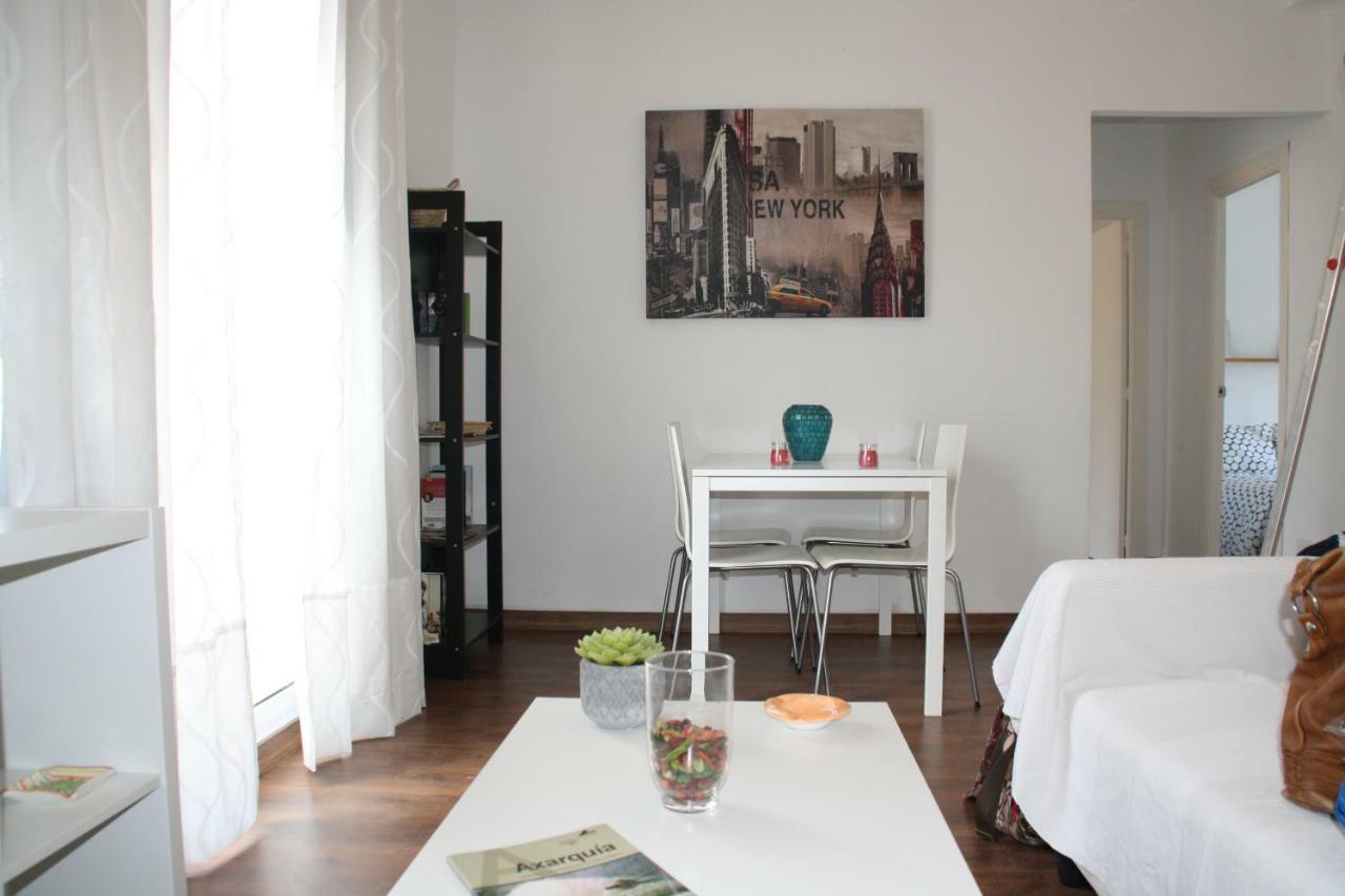 Apartamento Tia Maria Daire Málaga Dış mekan fotoğraf