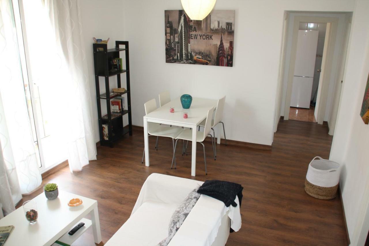 Apartamento Tia Maria Daire Málaga Dış mekan fotoğraf