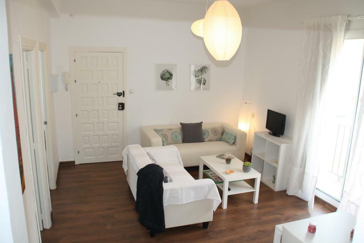 Apartamento Tia Maria Daire Málaga Dış mekan fotoğraf