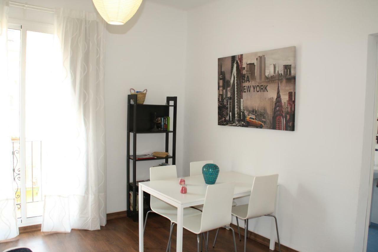 Apartamento Tia Maria Daire Málaga Dış mekan fotoğraf