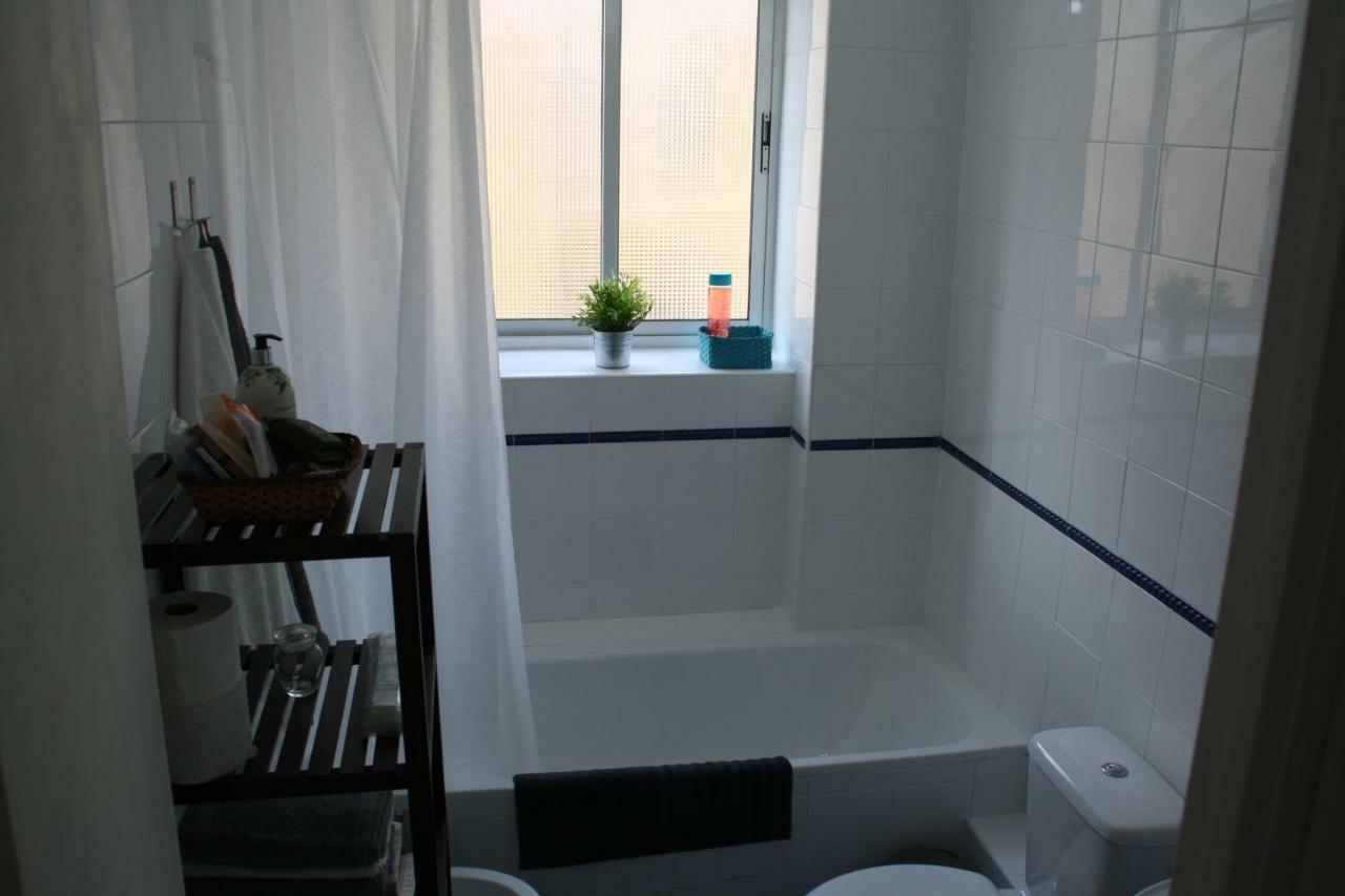 Apartamento Tia Maria Daire Málaga Dış mekan fotoğraf