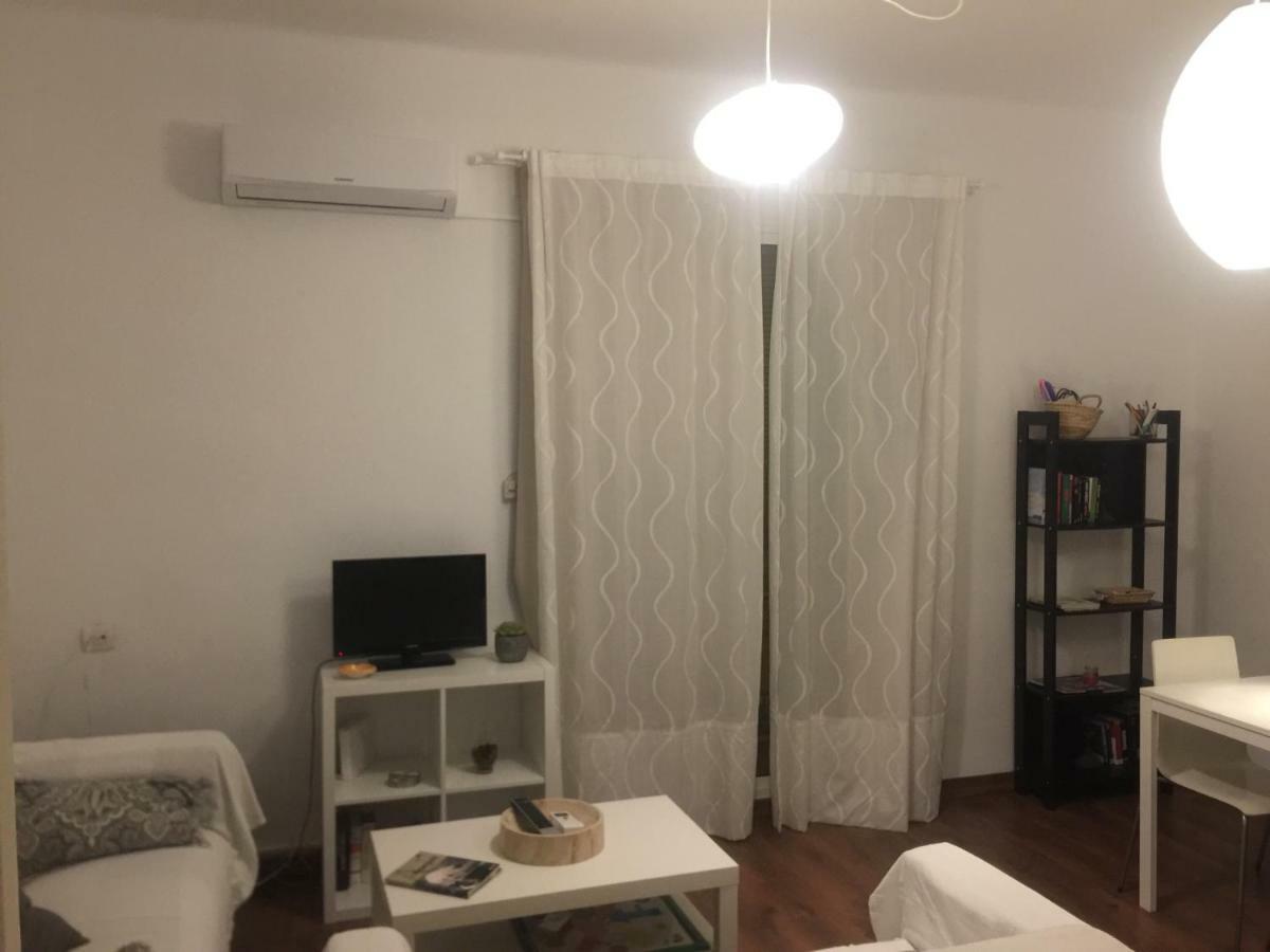 Apartamento Tia Maria Daire Málaga Dış mekan fotoğraf